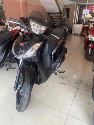 Honda SH 2018 - ảnh 1