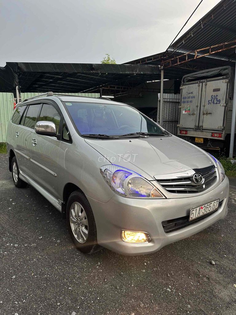 Toyota Innova 2008 - ảnh 1