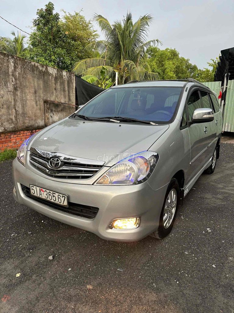 Toyota Innova 2008 - ảnh 2