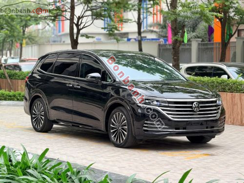 Volkswagen Viloran Luxury 2024 - ảnh 1