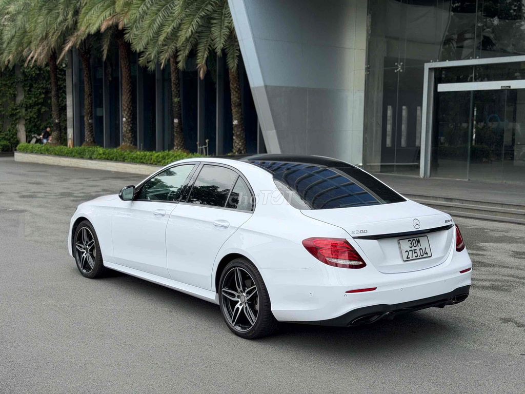 Mercedes-Benz 2016 - ảnh 2