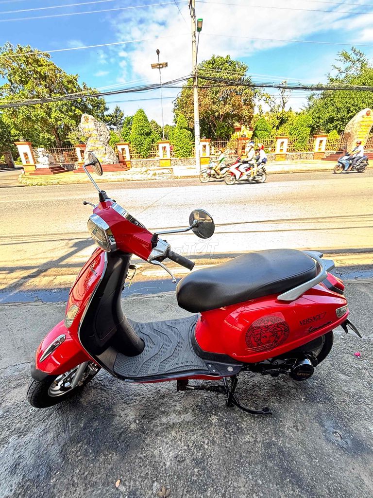 Vespa 2024 - ảnh 1