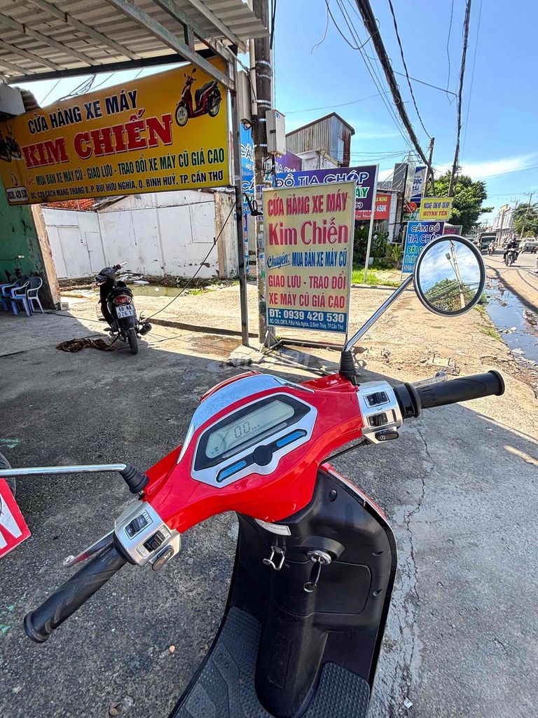 Vespa 2024 - ảnh 4