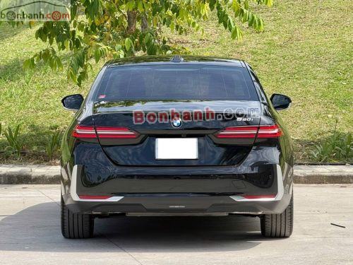 BMW 5 Series 2025 - ảnh 5