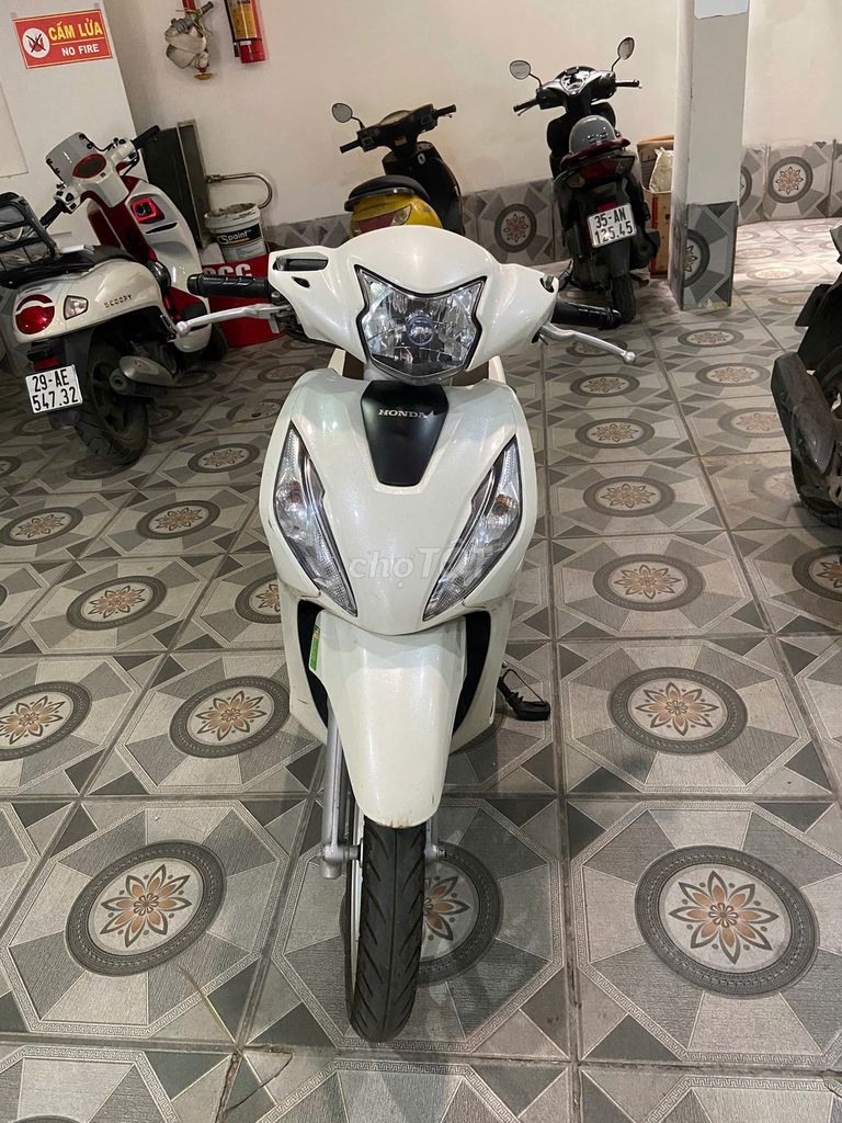 Honda Vision 2024 - ảnh 1