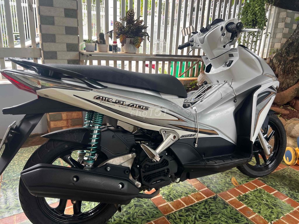 Honda Air Blade 2012 - ảnh 2