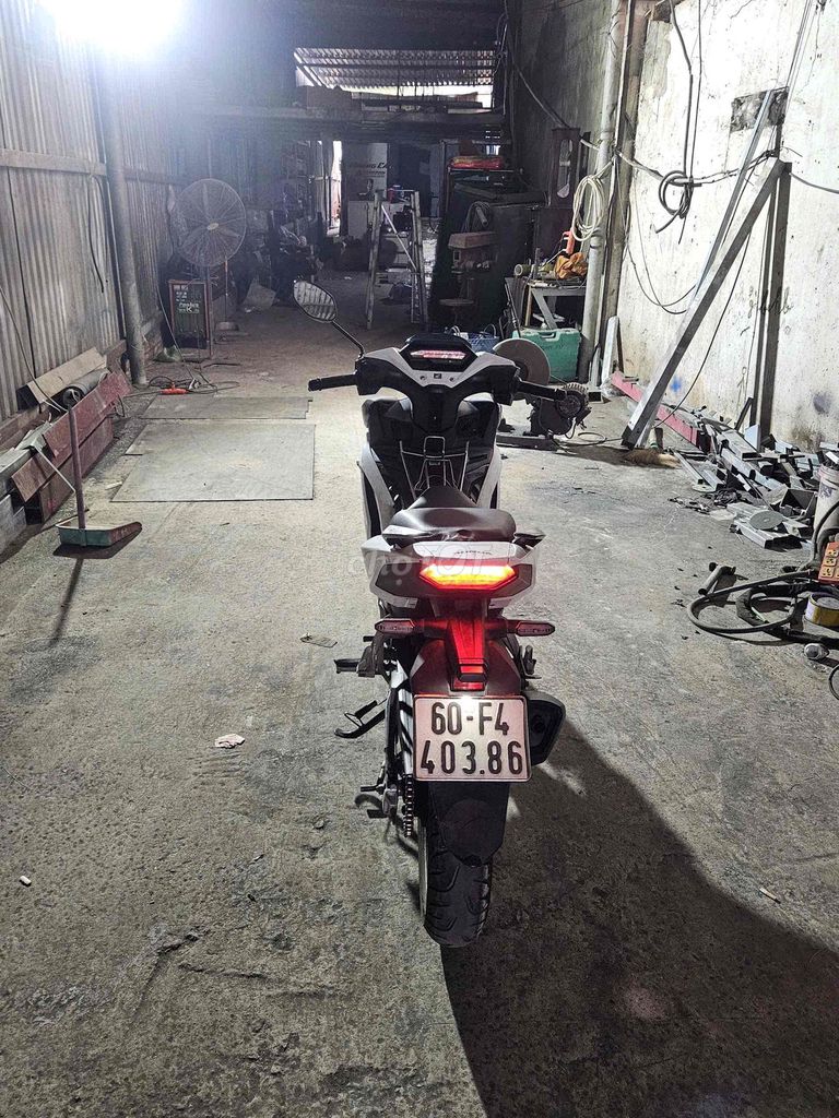 Honda Winner 2023 - ảnh 4