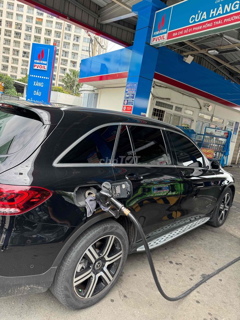 Mercedes-Benz GLC 200 4Matic 2020 - ảnh 4