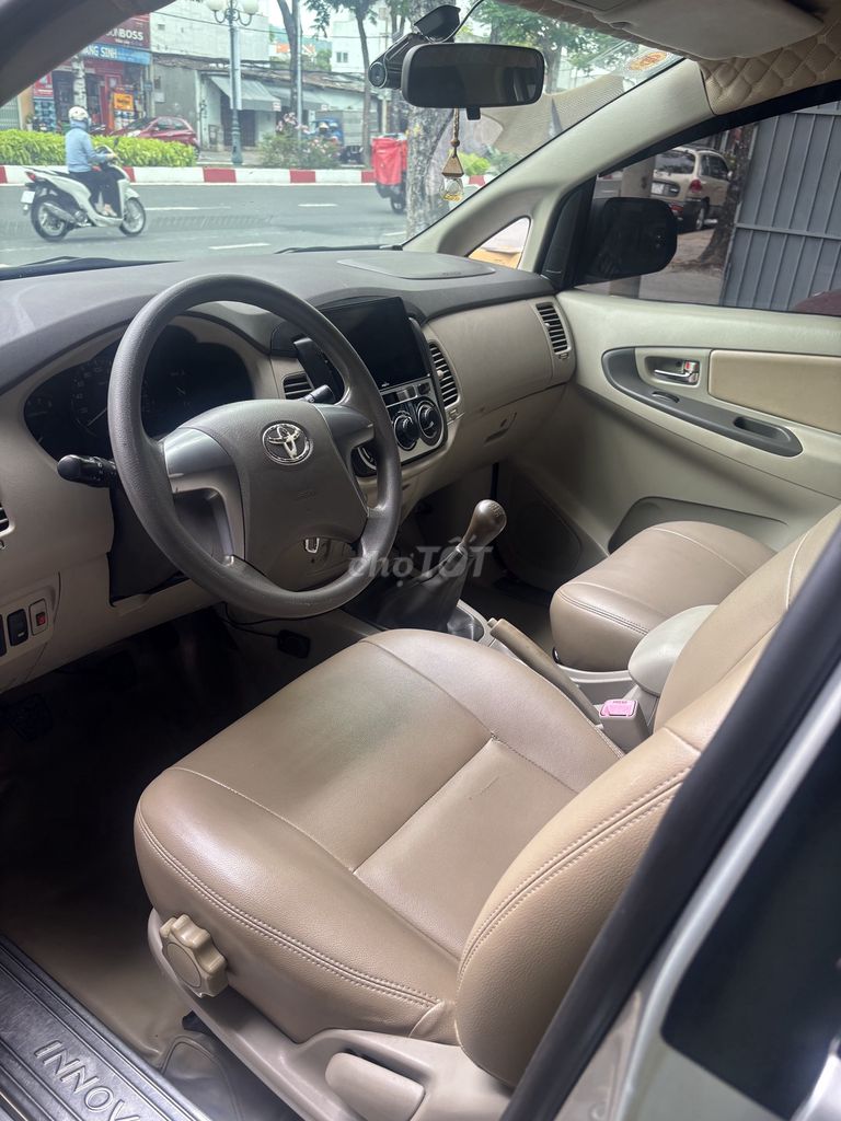 Toyota Innova 2014 - ảnh 5