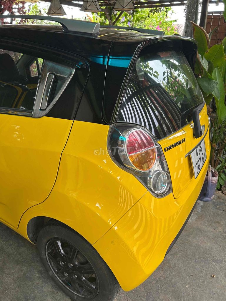 Chevrolet Spark 2011 - ảnh 2