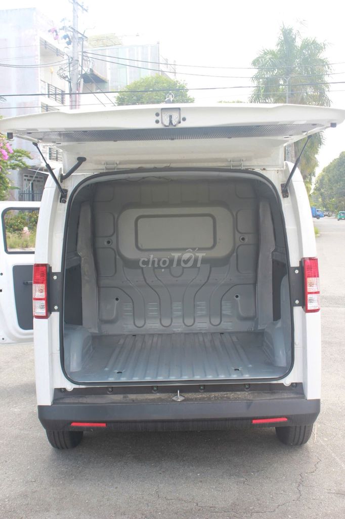 VinFast EC VAN - ảnh 4