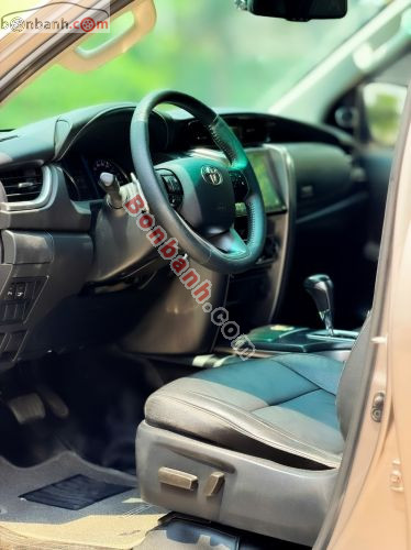 Toyota Fortuner 2.4G 4x2 AT 2020 - ảnh 4