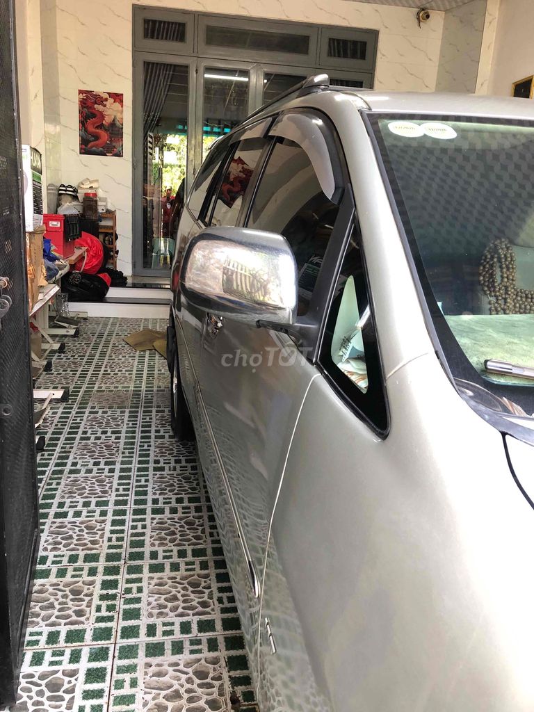 Toyota Innova 2008 - ảnh 3