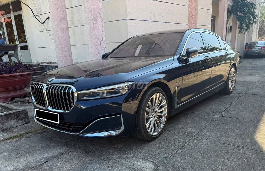 BMW 2021 - ảnh 1