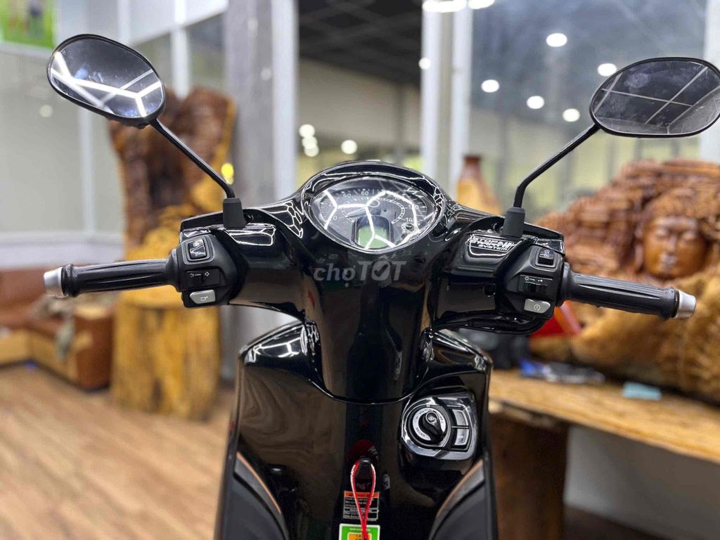 Yamaha Janus 2023 - ảnh 4