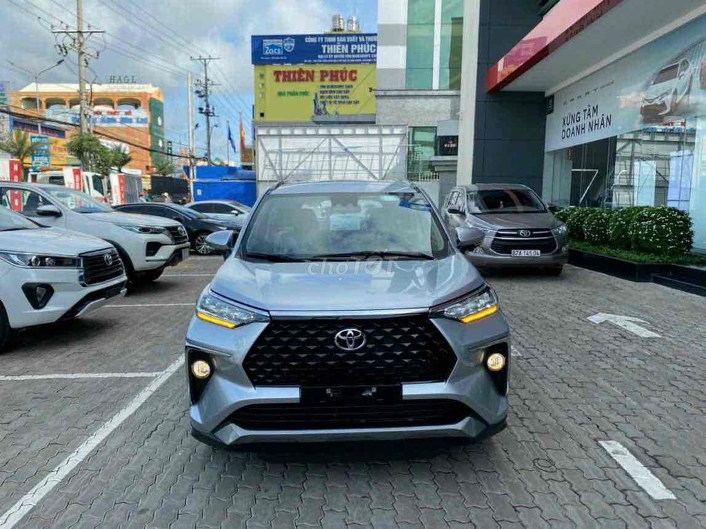 Toyota Veloz Cross - ảnh 2