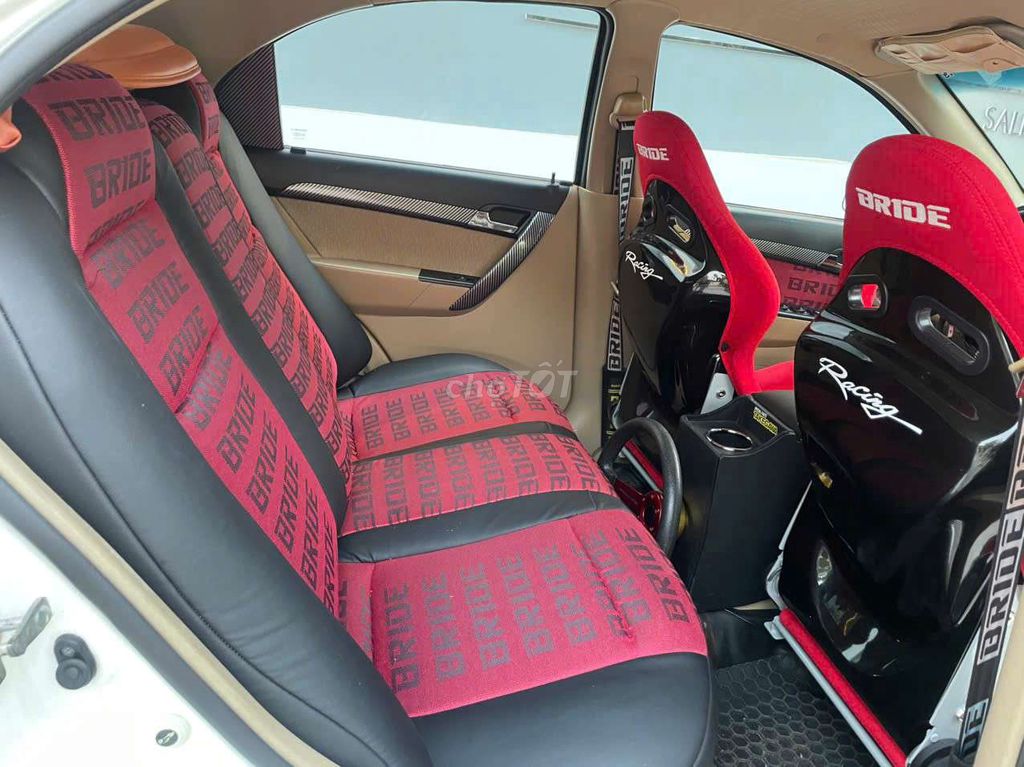 Chevrolet Aveo 2012 - ảnh 5