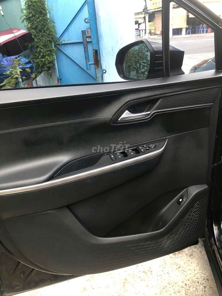 Hyundai Custin 2024 - ảnh 5