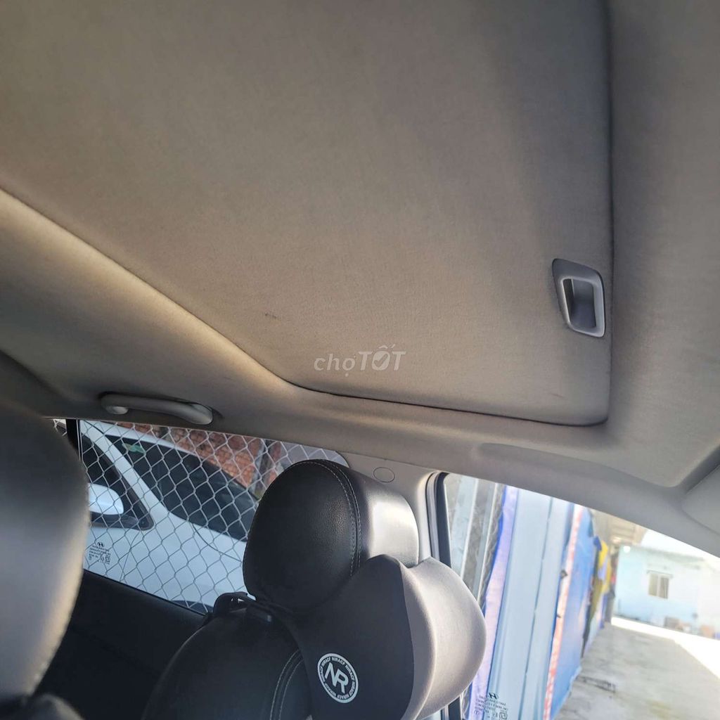 Hyundai i20 2012 - ảnh 1