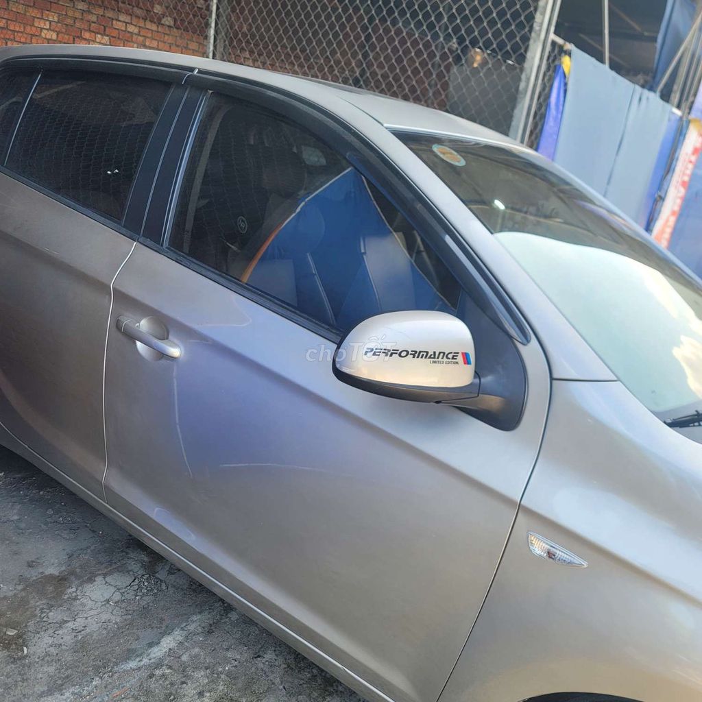 Hyundai i20 2012 - ảnh 5