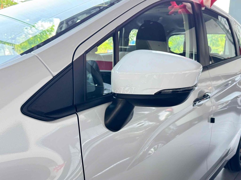 Mitsubishi - ảnh 4
