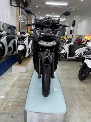 Honda SH 2025 - ảnh 1