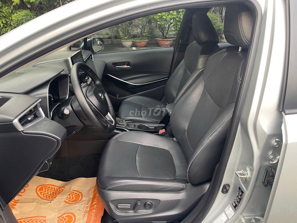 Toyota Corolla Altis 2022 - ảnh 4