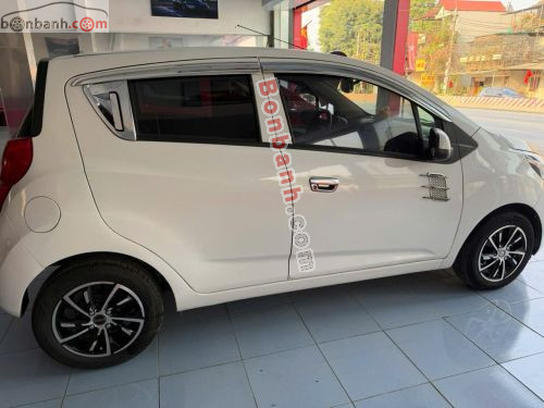Chevrolet Spark 2017 - ảnh 2
