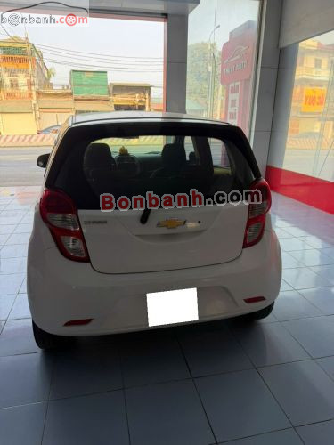 Chevrolet Spark 2017 - ảnh 4