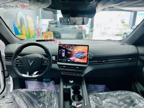 VinFast VF7 Plus AWD 2026 - ảnh 5