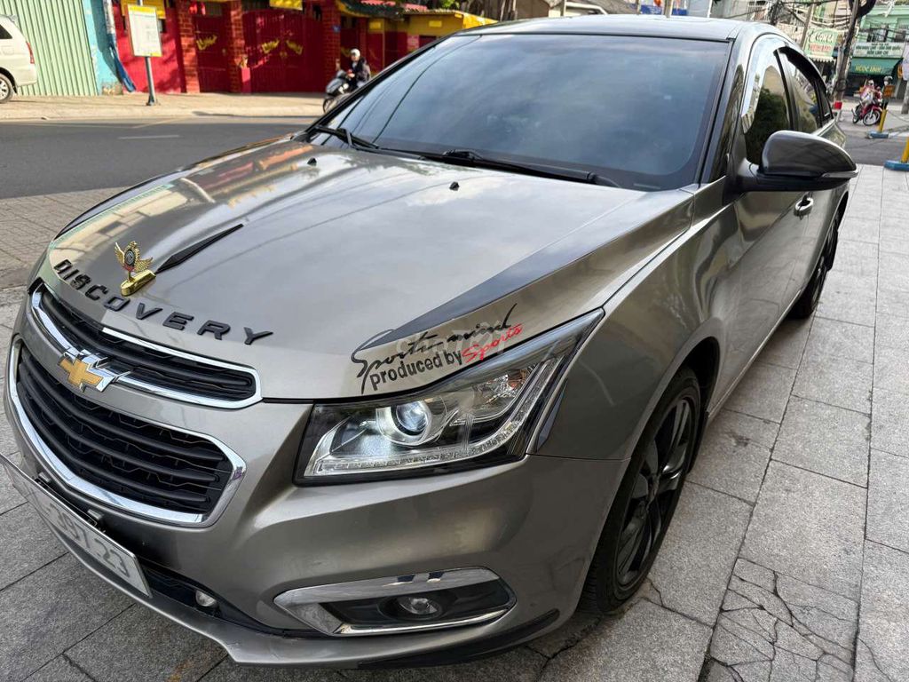 Chevrolet Cruze 2017 - ảnh 1