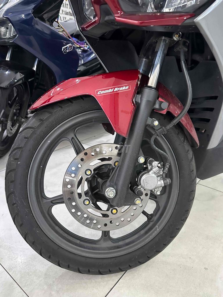 Honda Air Blade 2025 - ảnh 1