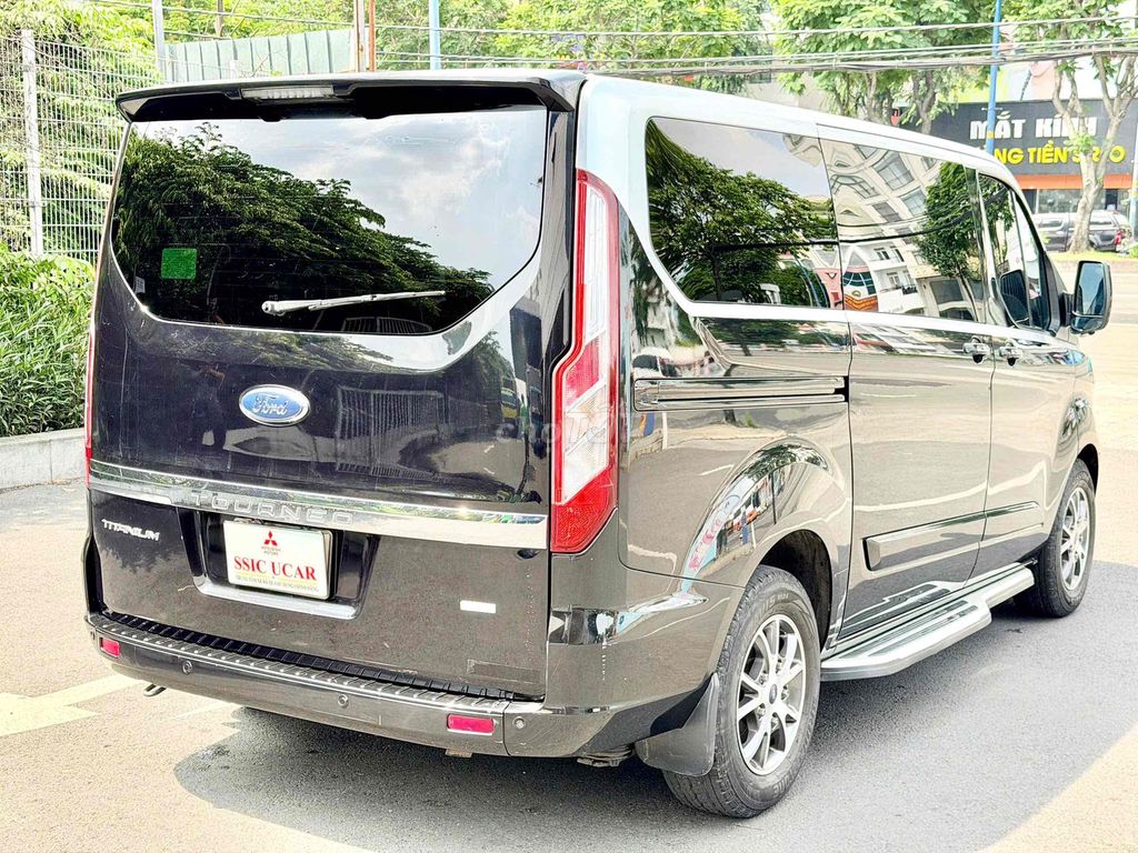 Ford Tourneo 2019 - ảnh 4