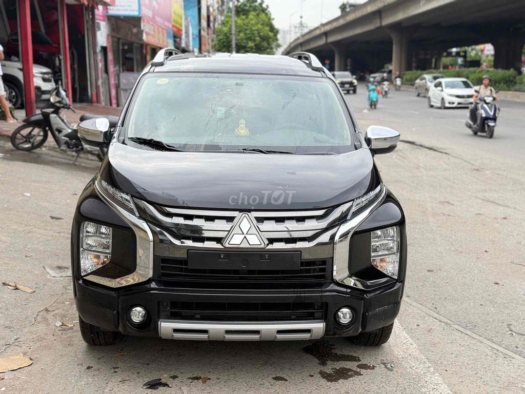 Mitsubishi Xpander Cross 2021 - ảnh 1
