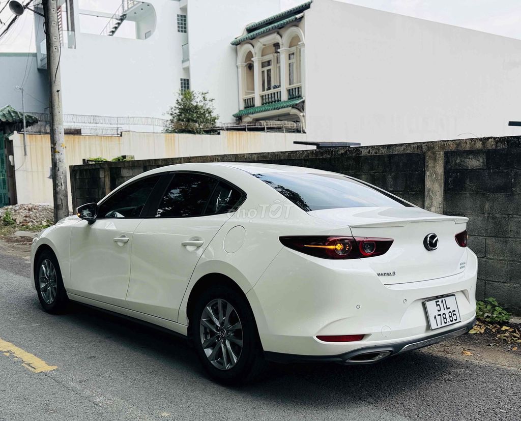 Mazda Mazda3 2022 - ảnh 2