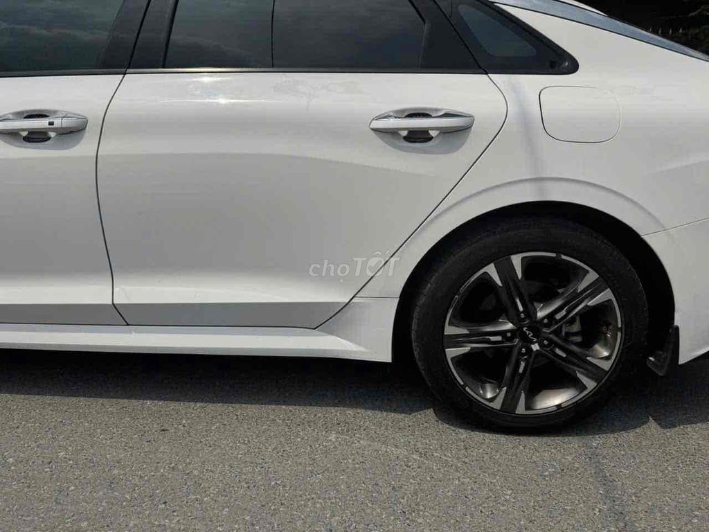 Kia K5 2022 - ảnh 2
