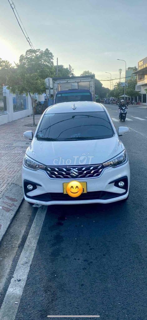 Suzuki Ertiga - ảnh 2