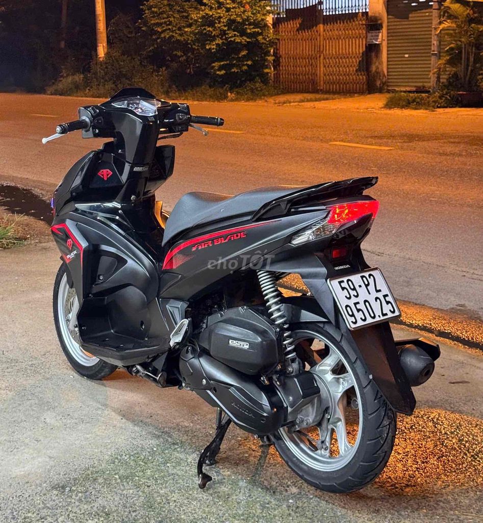 Honda Air Blade 2019 - ảnh 3