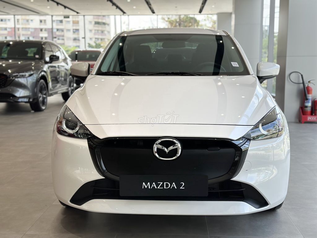 Mazda 2 2026 - ảnh 3