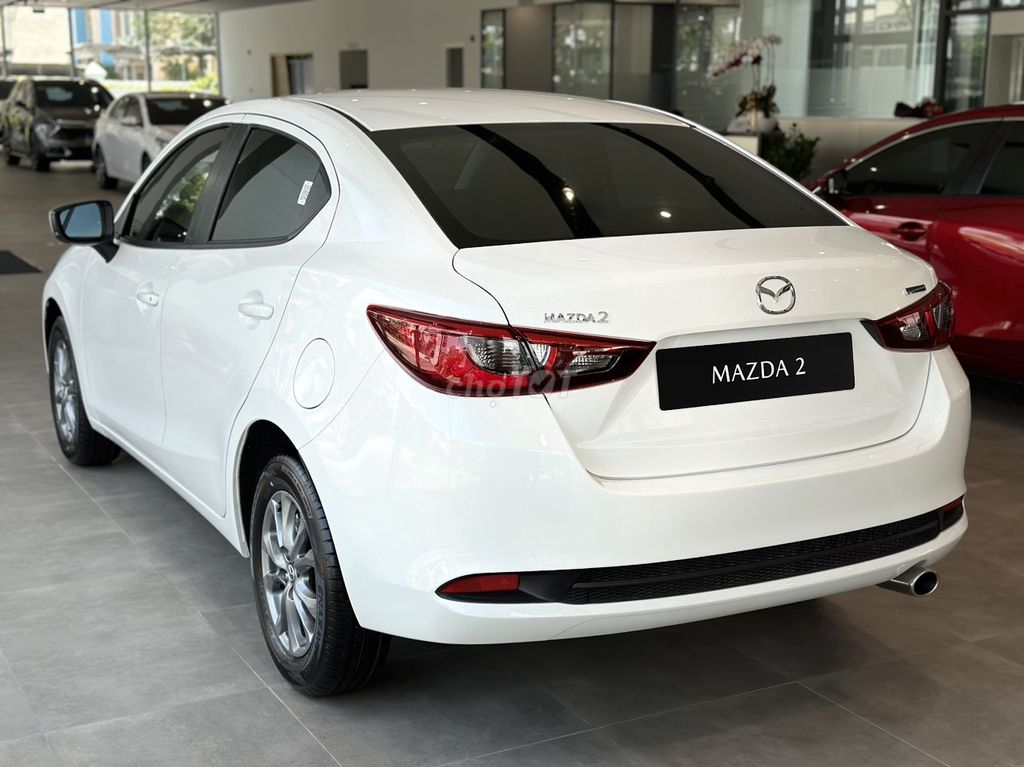 Mazda 2 2026 - ảnh 5