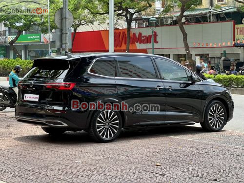 Volkswagen Viloran Luxury 2024 - ảnh 4