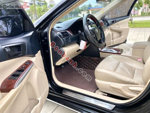 Toyota Camry 2.0E 2013 - ảnh 4