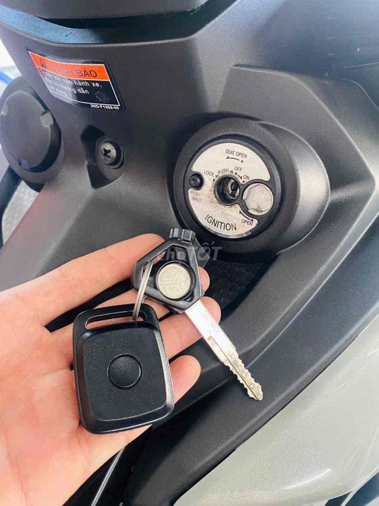 Yamaha Exciter 2019 - ảnh 4