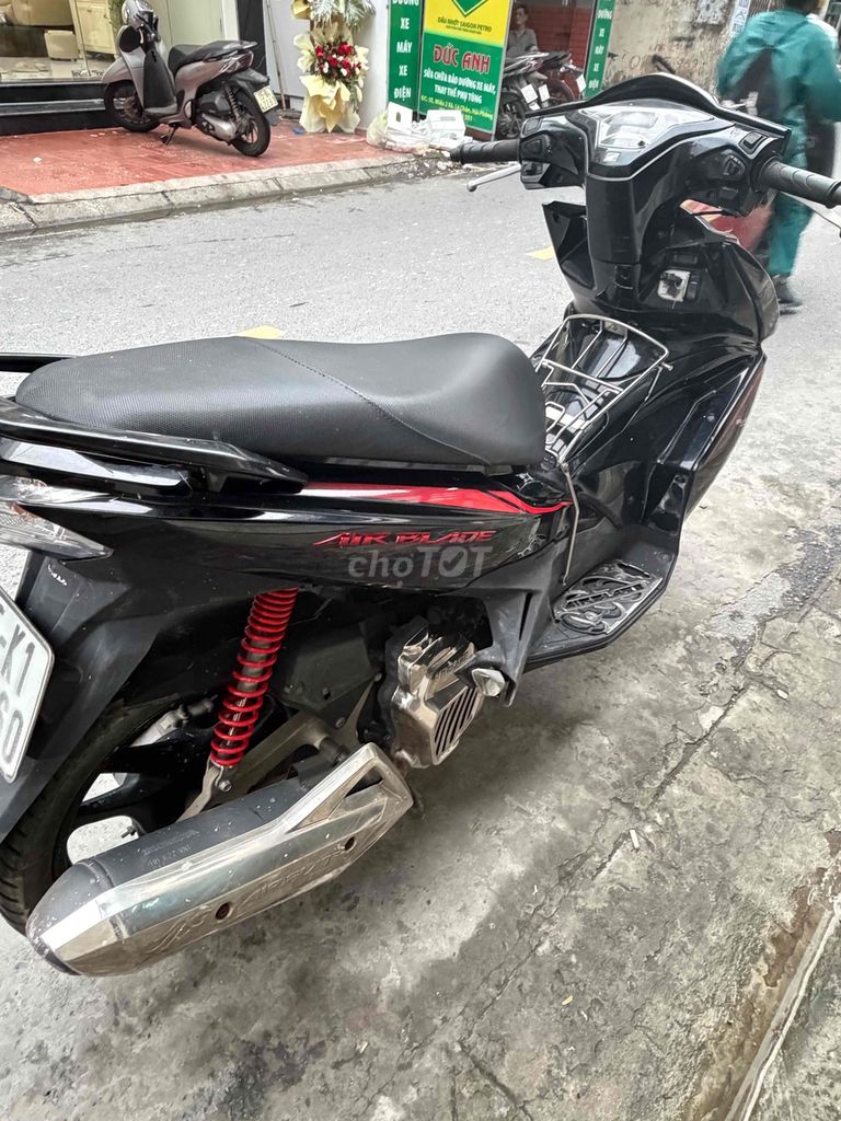 Honda Air Blade 2015 - ảnh 4