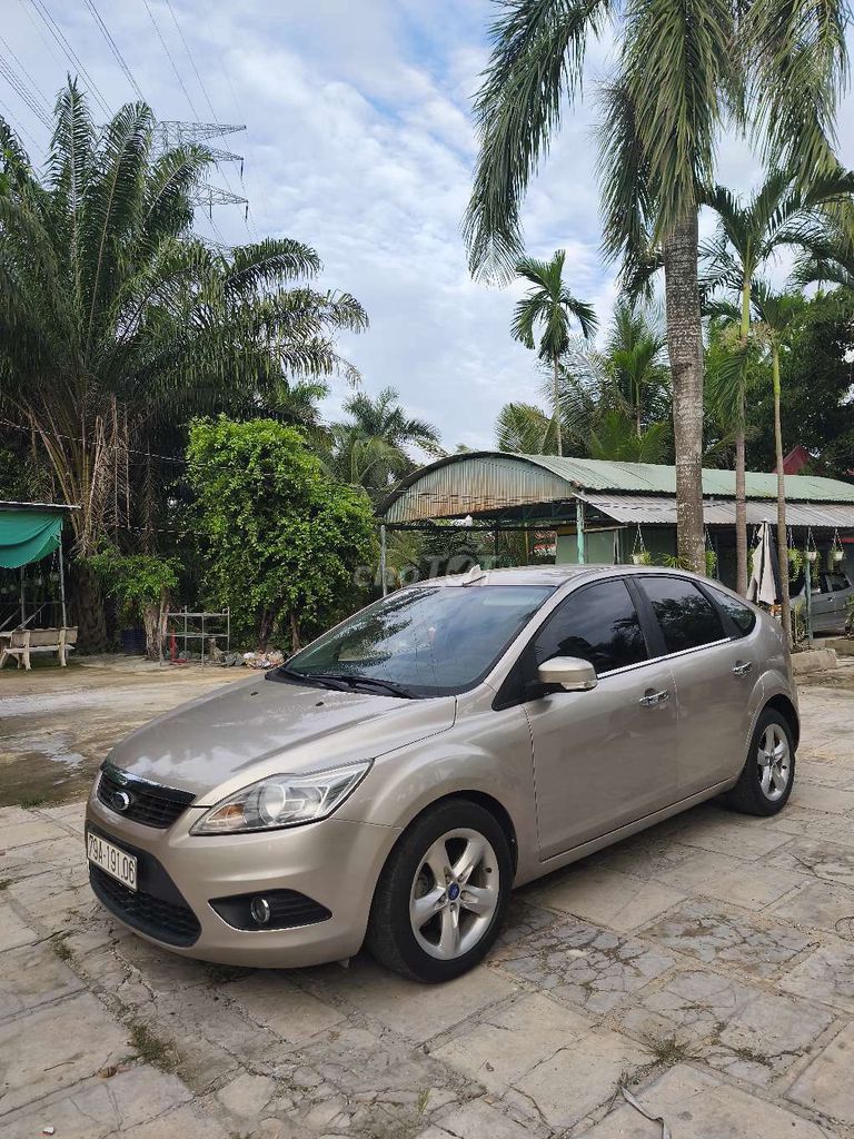 Ford Focus 2011 - ảnh 4