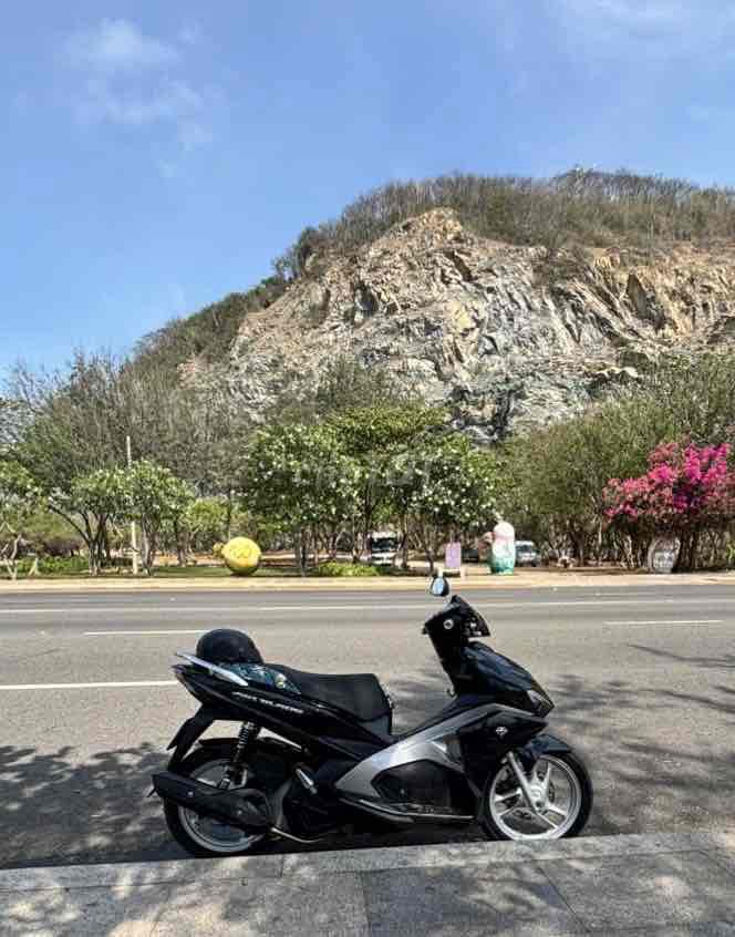 Honda Air Blade 2016 - ảnh 3