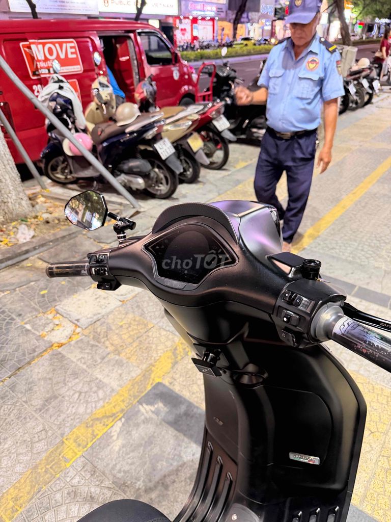 Piaggio Vespa 2024 - ảnh 1