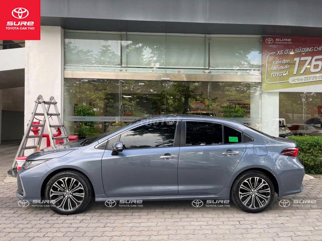 Toyota Corolla altis 1.8V 2022 - ảnh 4