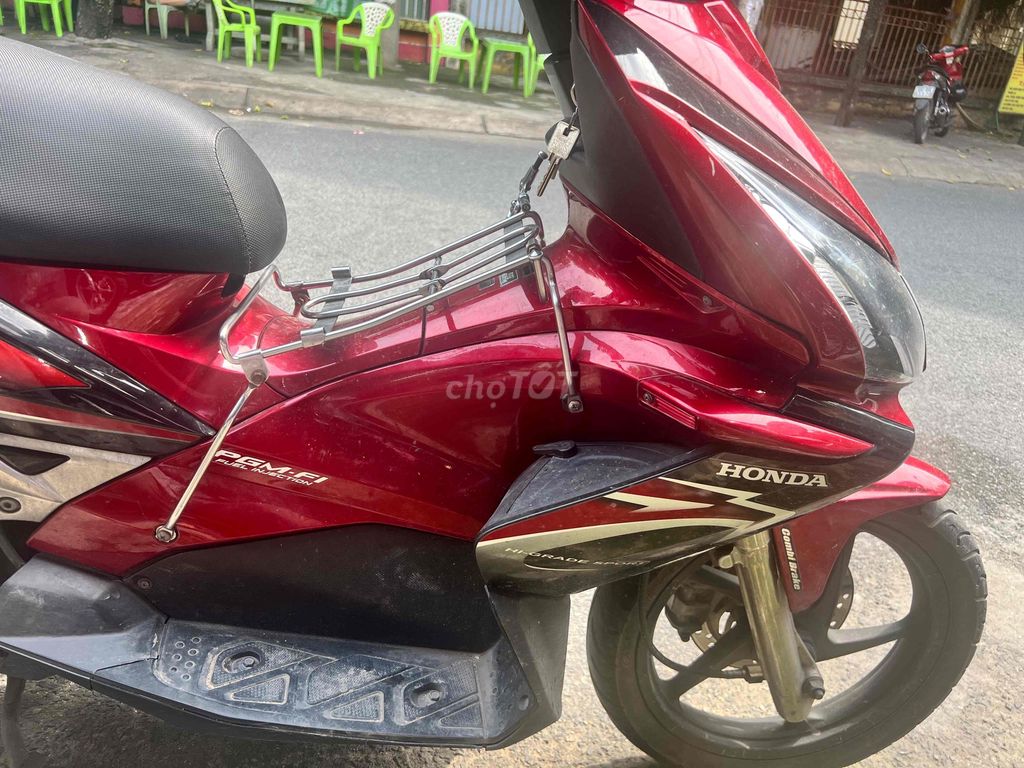 Honda Air Blade 2010 - ảnh 3
