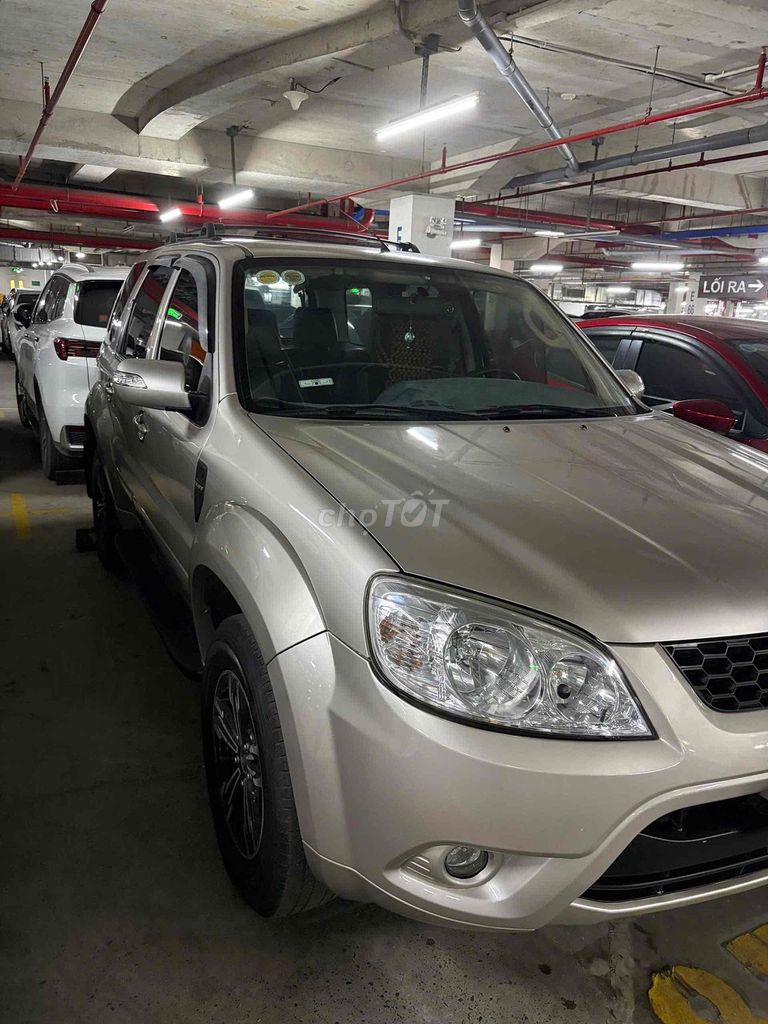 Ford Escape 2011 - ảnh 1